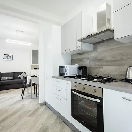 A Un Passo Dal Borgo Apartment Finale Ligure